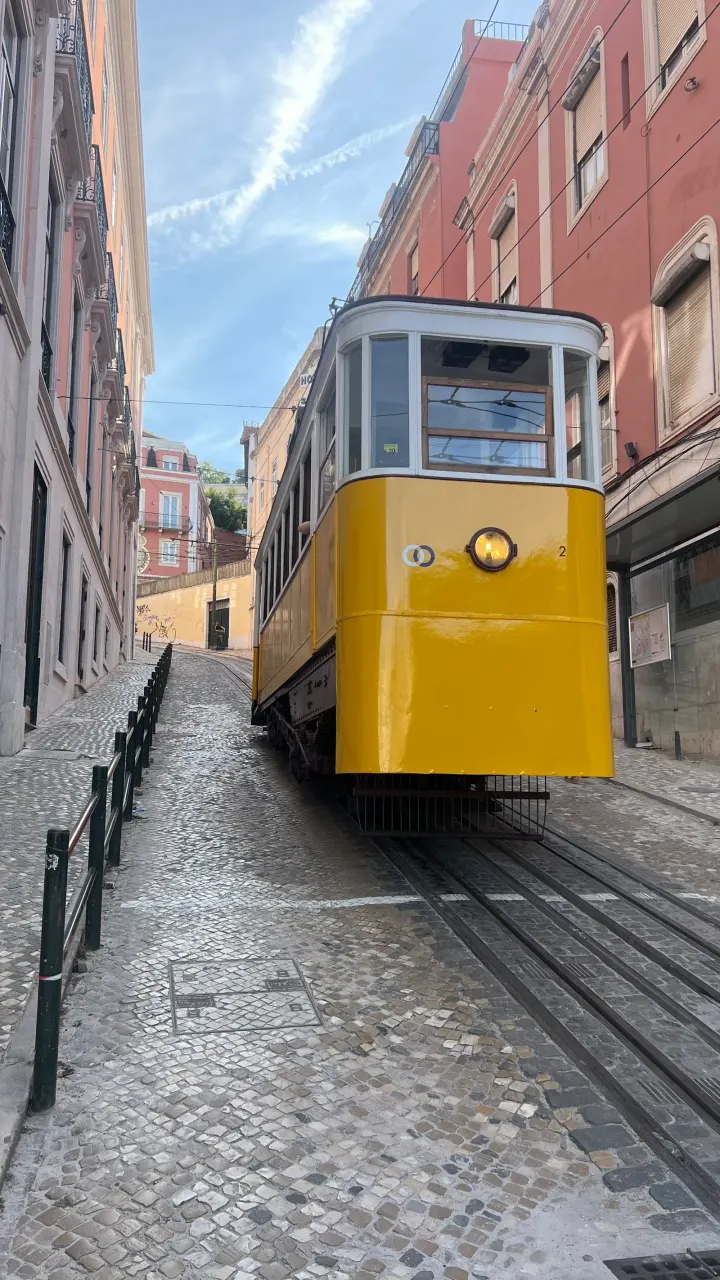 Der Elevador da Glória