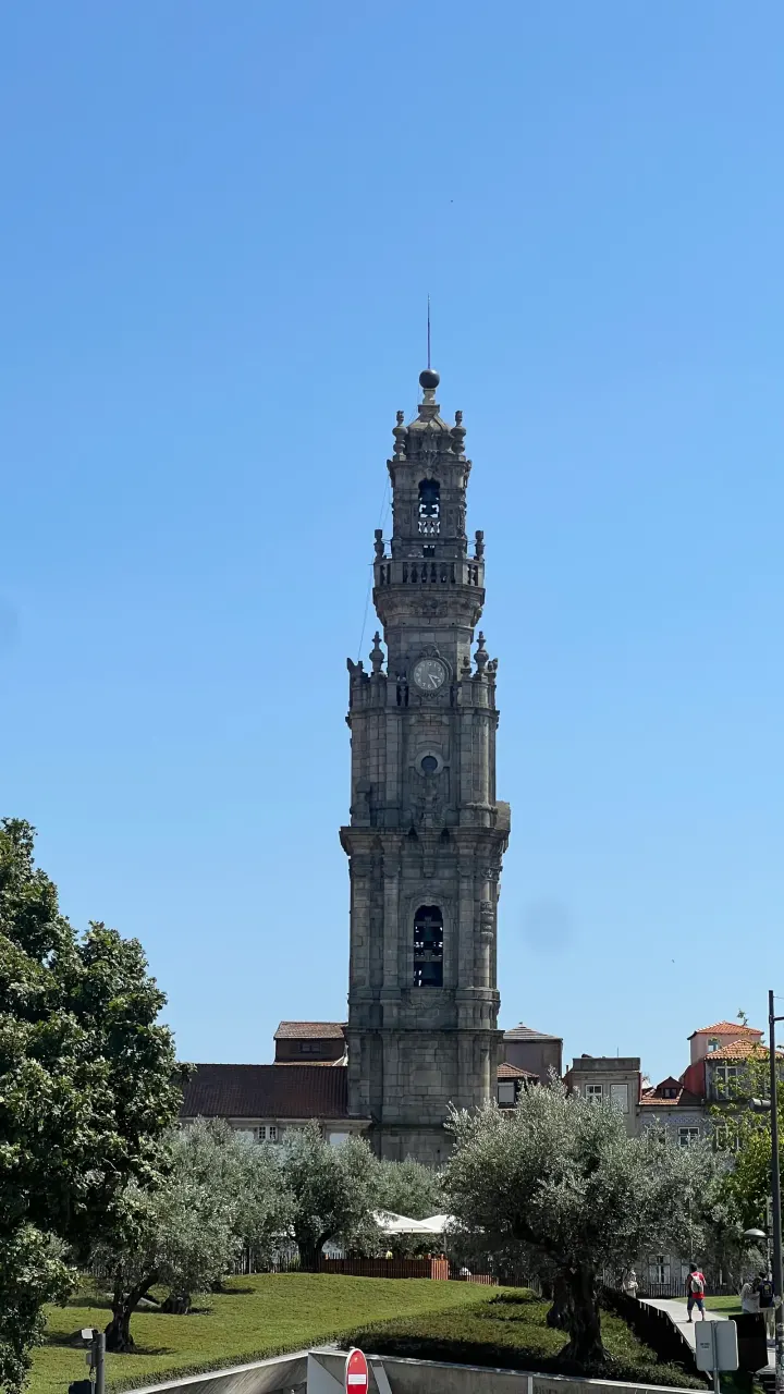 Die Torre dos Clérigos