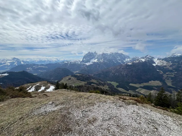 Gipfelblick vom Schnappenstein aufs Kaisergebirge